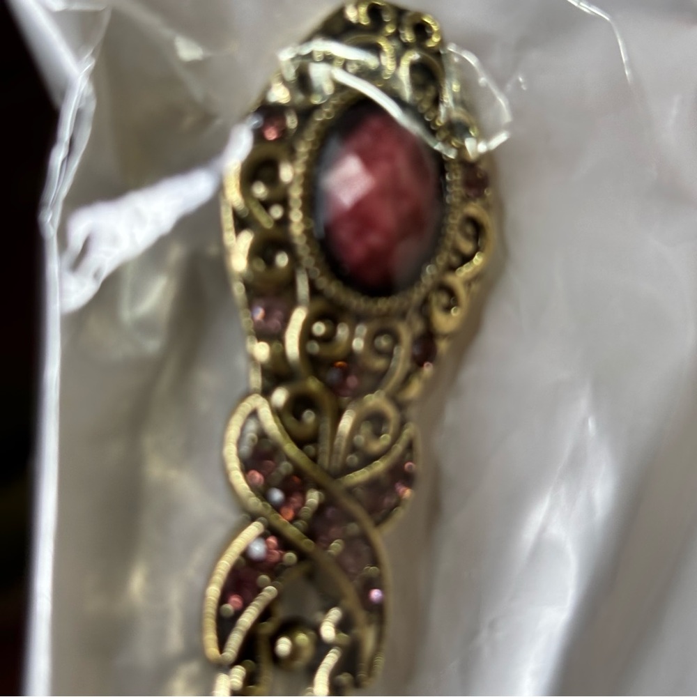 Elegant Gold and Red Stone with Red Crystals Hair Pin